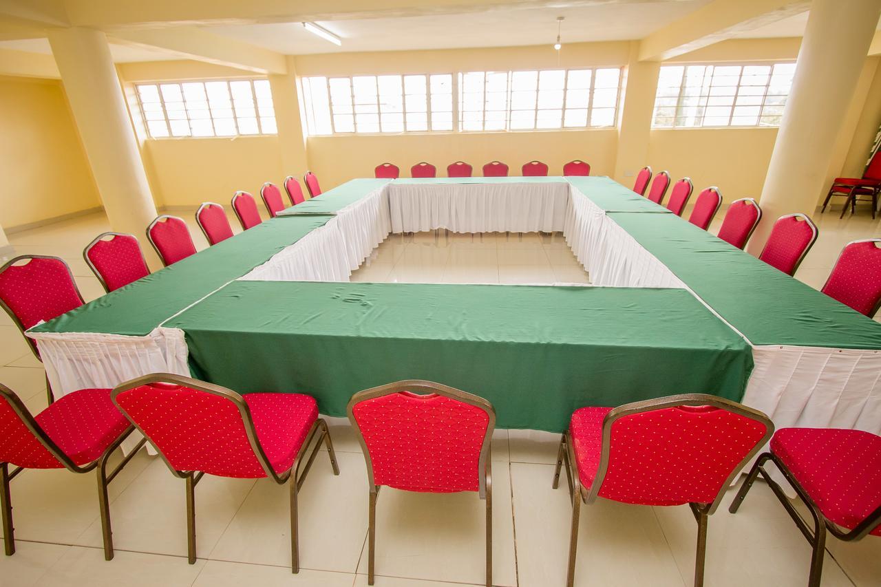 Sun Guest House Nyeri Bagian luar foto