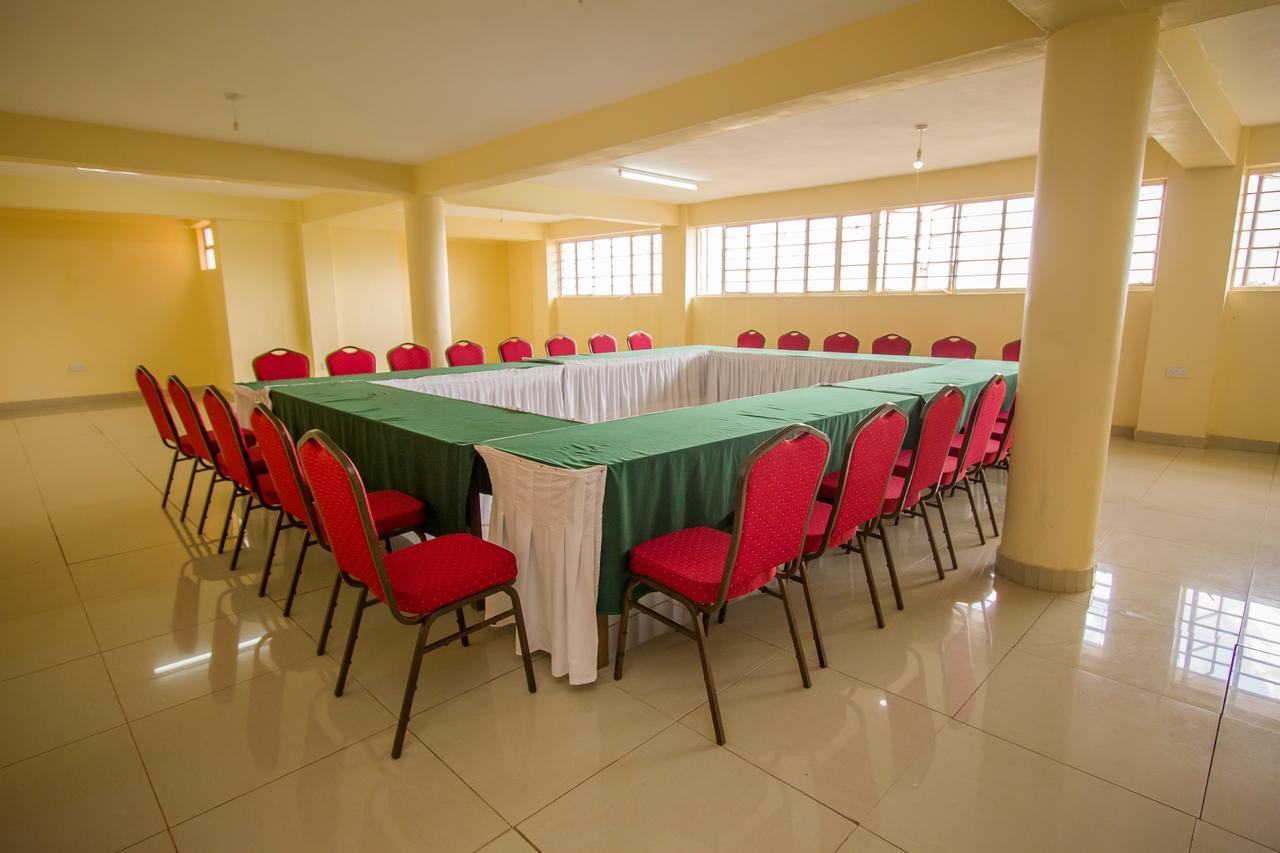 Sun Guest House Nyeri Bagian luar foto